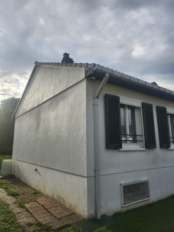 Descente d'eau et habillage de pignon — Méribel